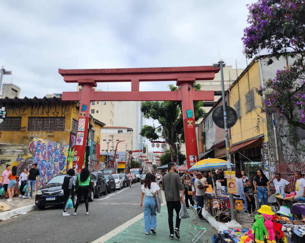 BAIRRO DA LIBERDADE EM SÃO PAULO + LIVRARIA! MANGÁ JÁ 