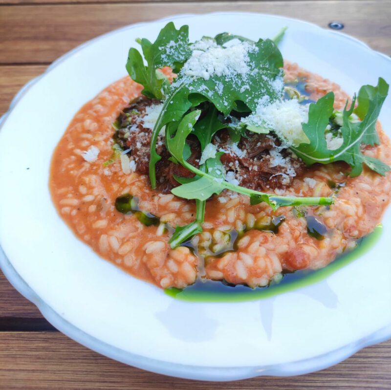 12 Restaurantes na Vila Mariana para comer pratos deliciosos